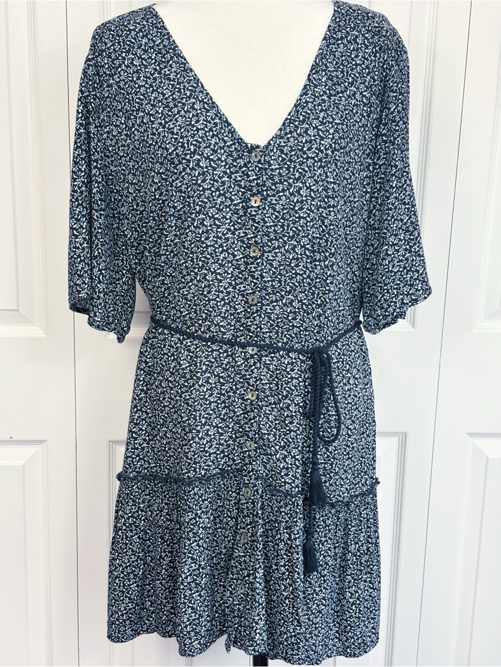 Faherty Navy Blue Floral Button Down Tiered Shift Orinda Mini Dress Large